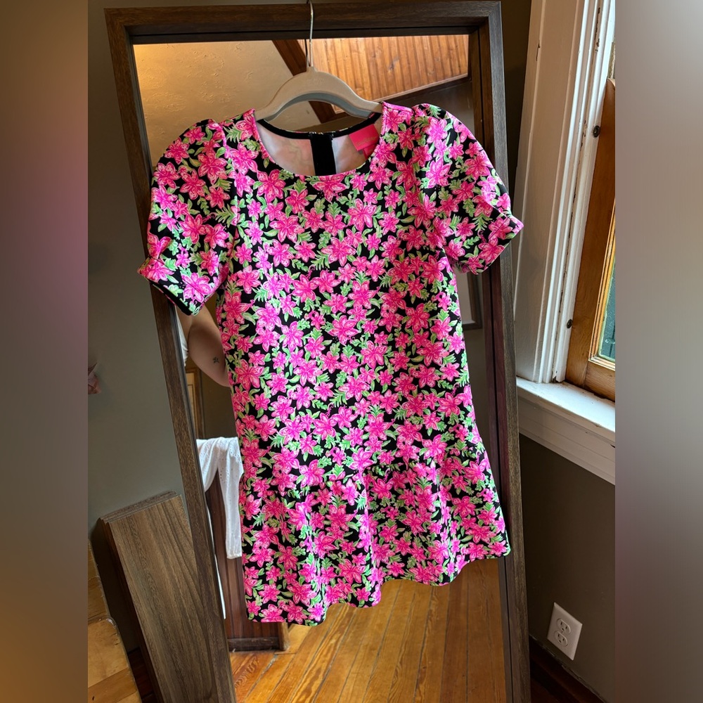 Girls Lilly Pulitzer dress NWOT Size large (8/10)